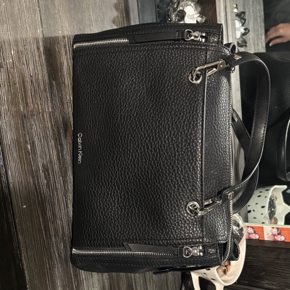 Calvin Klein Textured Black Messenger Bag